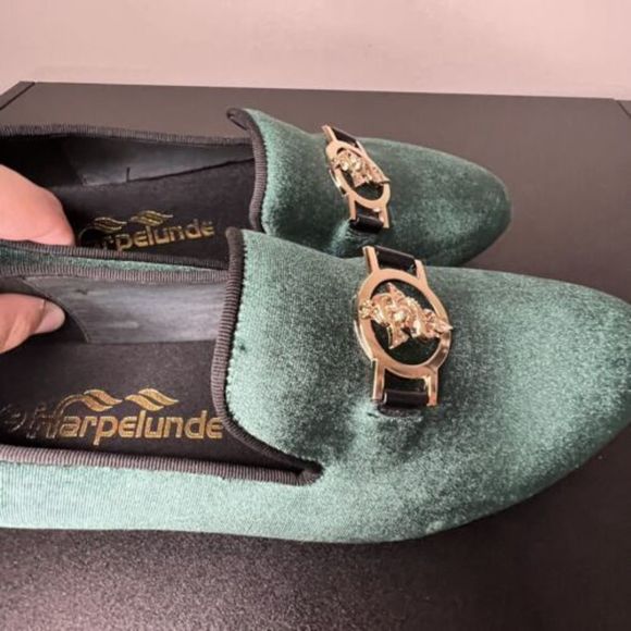 Harpelunde Medical Symbol Buckle Dress Shoes Green Velvet Loafers Men’s Size 10 - Picture 9 of 11